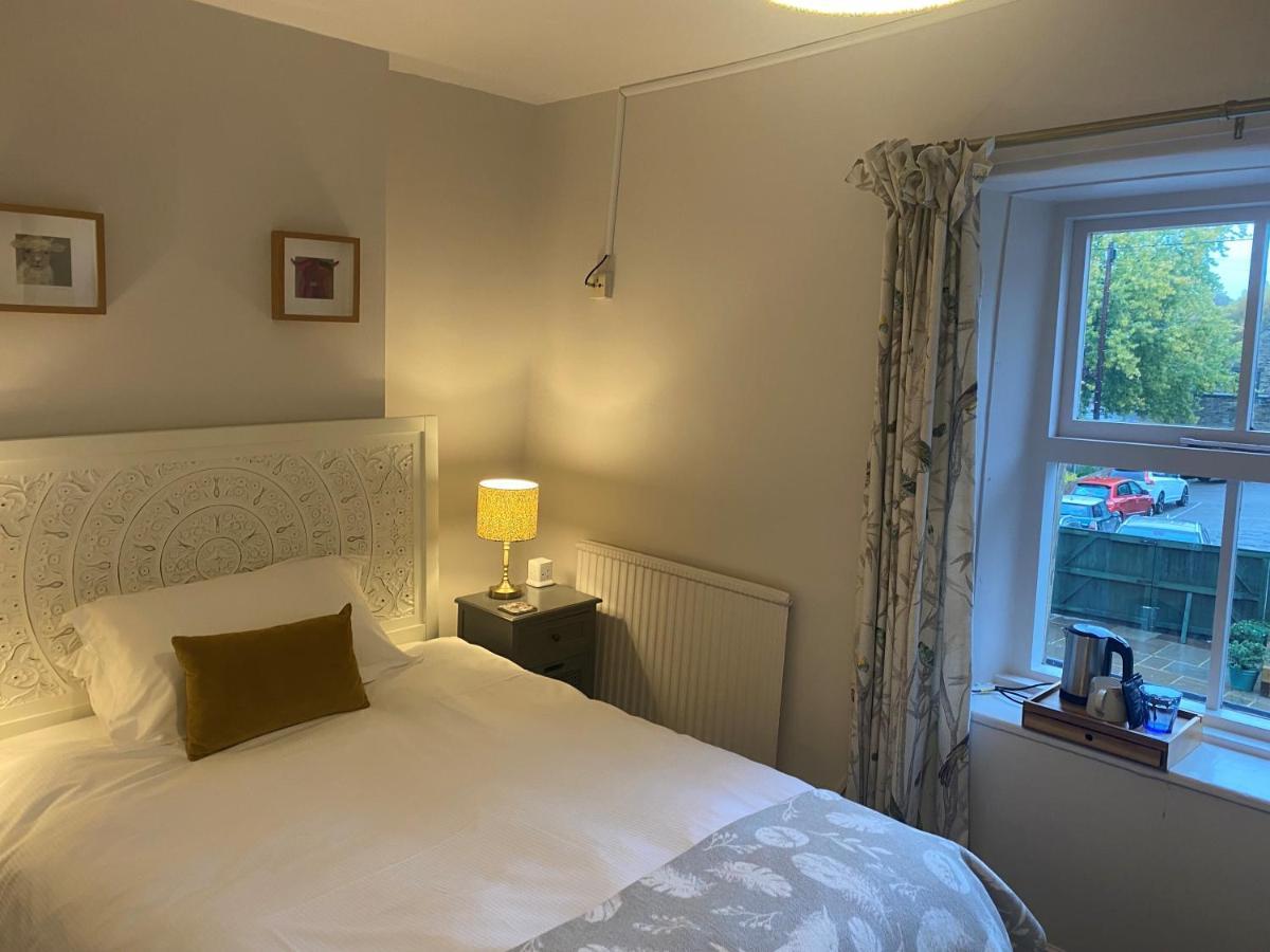 Talbot House Bed & Breakfast And Tearoom 佩特利布里奇 外观 照片