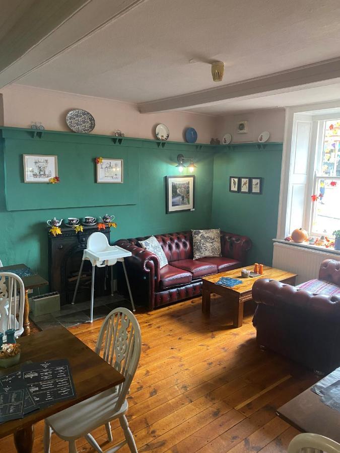 Talbot House Bed & Breakfast And Tearoom 佩特利布里奇 外观 照片